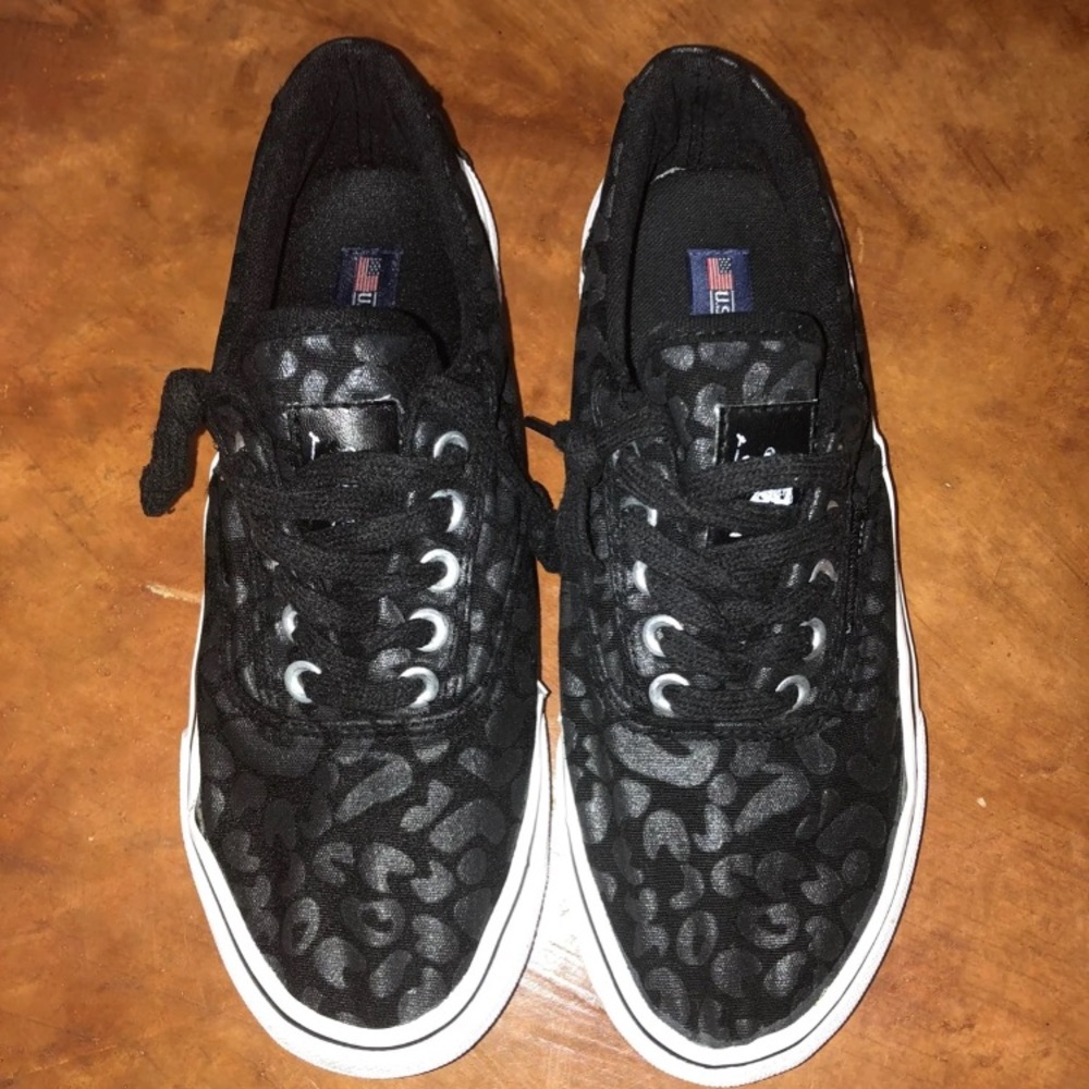 US Polo Black Leopard Womens Shoes 7